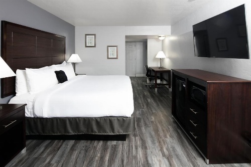 Red Lion Inn & Suites Tucson Downtown image 12